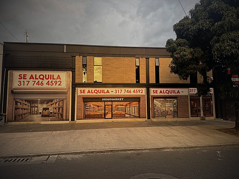 Zona Alameda — locales comerciales Cali OXA Arquitectos